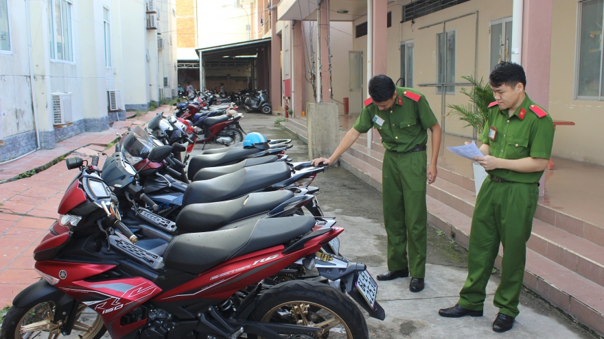 Cần Thơ: Bắt nhóm đối tượng trộm cắp xe máy liên tỉnh