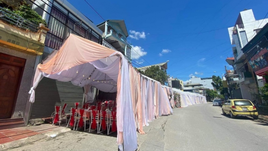 Khó xử lý hình sự vụ “bỏ bom” 150 mâm cỗ cưới ở Điện Biên