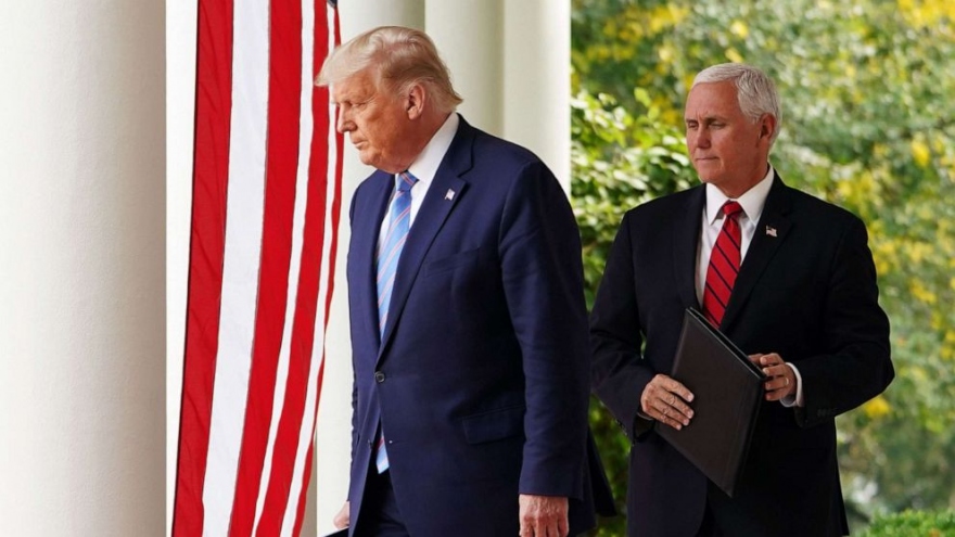 Tổng thống Trump “từ mặt” ông Pence kể từ cuộc bạo loạn ở điện Capitol