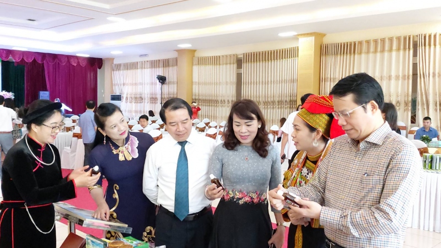 Tọa đàm hợp tác phát triển du lịch 6 tỉnh Việt Bắc