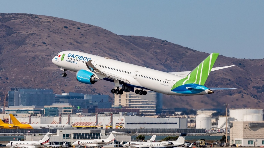 Bamboo Airways đón chuyến bay thẳng đầu tiên kết nối Việt - Mỹ tại sân bay San Francisco