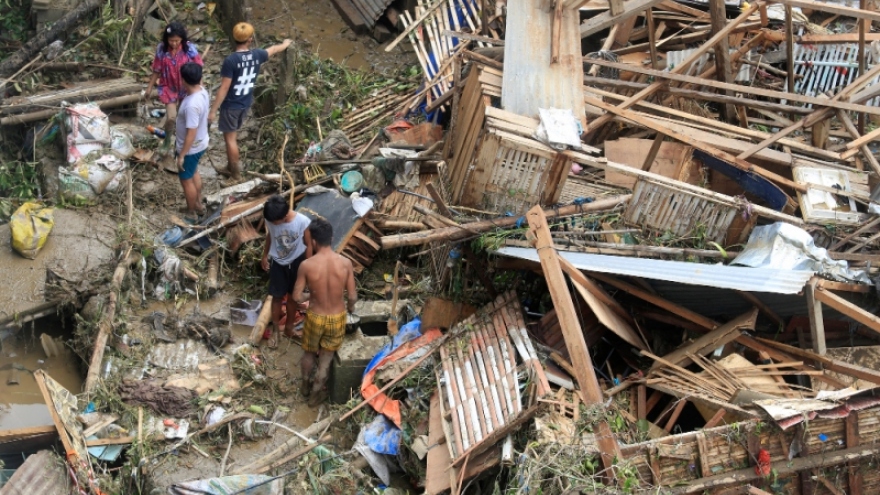 Siêu bão Rai làm 389 người ở Philippines thiệt mạng