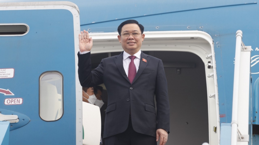 Chủ tịch Quốc hội Vương Đình Huệ lên đường thăm chính thức Hàn Quốc, Ấn Độ