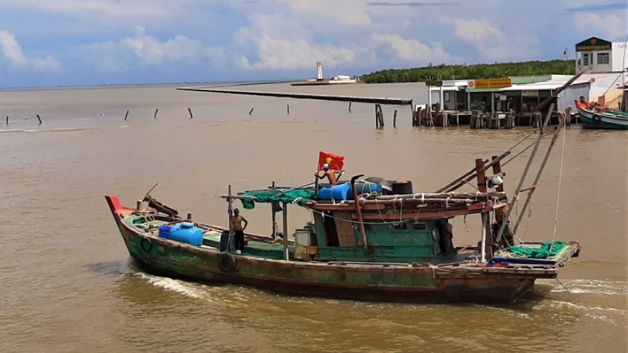 Ngư dân loay hoay vì giá xăng dầu tăng liên tiếp