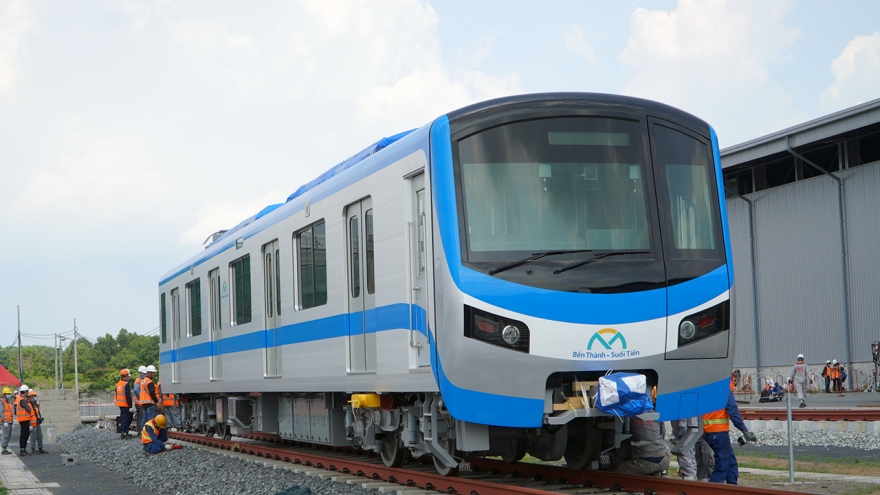 Yêu cầu giải quyết dứt điểm sự cố gối cầu metro số 1 của TP.HCM