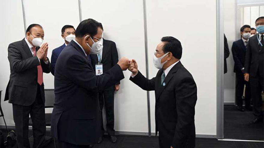 Campuchia và Lào thúc đẩy hơn nữa quan hệ hợp tác song phương