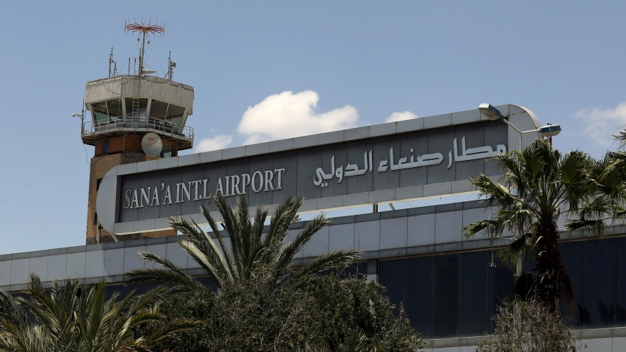 Chuyến bay thương mại đầu tiên từ sân bay Sanaa (Yemen) mở lại sau 6 năm