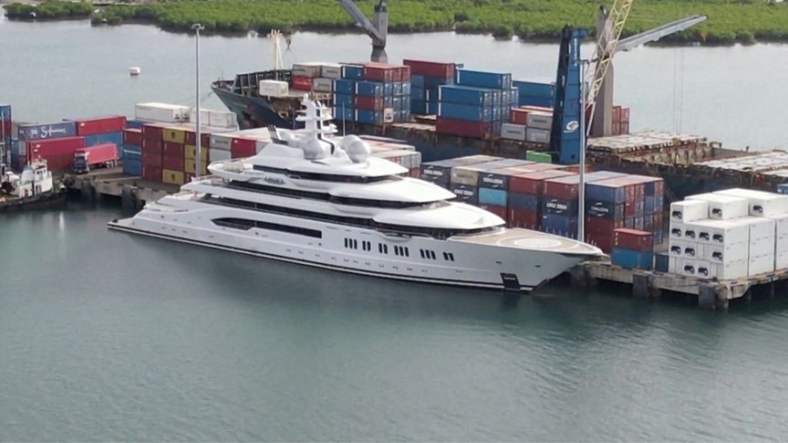 Fiji bắt giữ siêu du thuyền của nhà tài phiệt Nga theo đề nghị của Mỹ