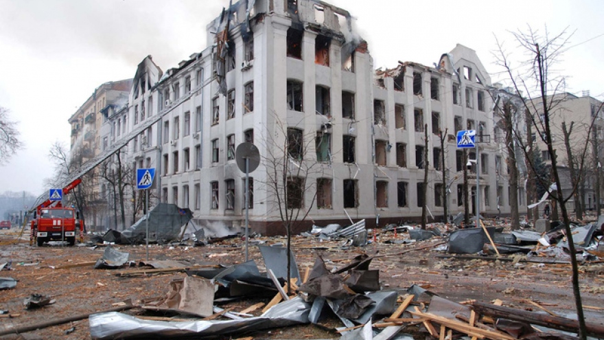 Phương Tây và Nga leo thang trừng phạt, khủng hoảng Ukraine bế tắc