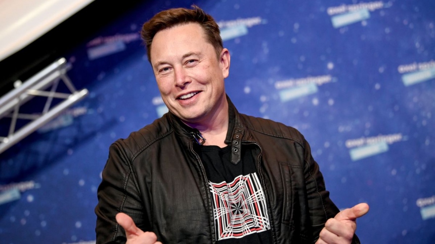 Sự thật về chiếc xe đầu tiên mà Elon Musk sở hữu