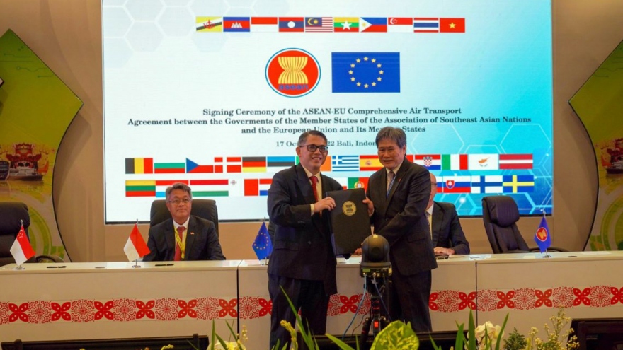 ASEAN và EU ký Thỏa thuận vận tải hàng không toàn diện đầu tiên