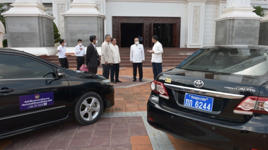 Triển vọng chiến lược kiểm soát xe công vụ của Chính phủ Lào