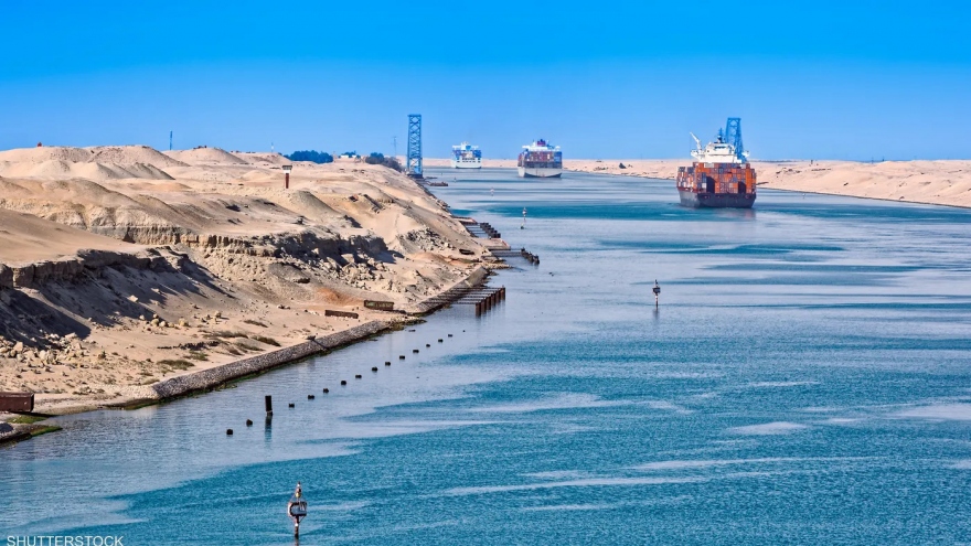 Kênh đào Suez có thể đạt doanh thu 7,8 tỷ USD trong năm 2022