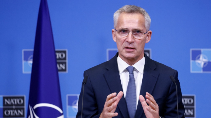 NATO kêu gọi tăng cường hỗ trợ quân sự cho Ukraine