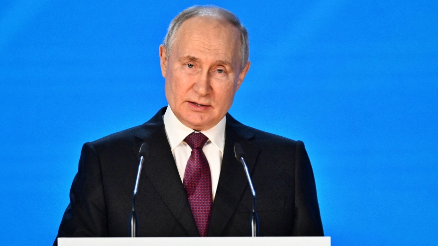 Ông Vladimir Putin sẽ tiếp tục tranh cử Tổng thống Nga vào tháng 3 năm tới