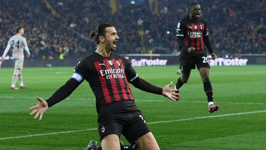 Ghi bàn ở tuổi 41, Zlatan Ibrahimovic lập kỷ lục Serie A