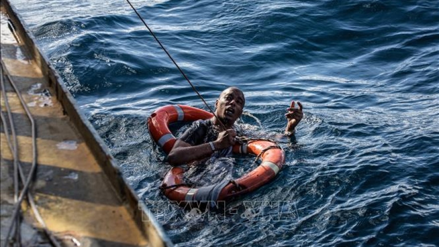 Ít nhất 79 người thiệt mạng sau vụ lật thuyền chở người di cư ngoài khơi Hy Lạp