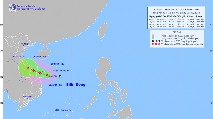 Áp thấp nhiệt đới di chuyển tốc độ 10-15km/h, cách Đà Nẵng khoảng 250km