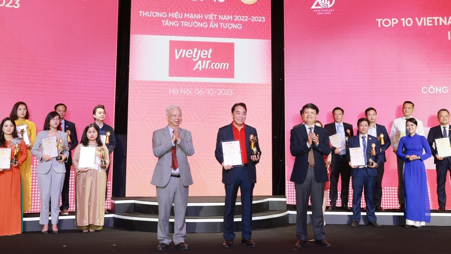 Vietjet được vinh danh “Thương hiệu Mạnh – Tăng trưởng Ấn tượng” 2023