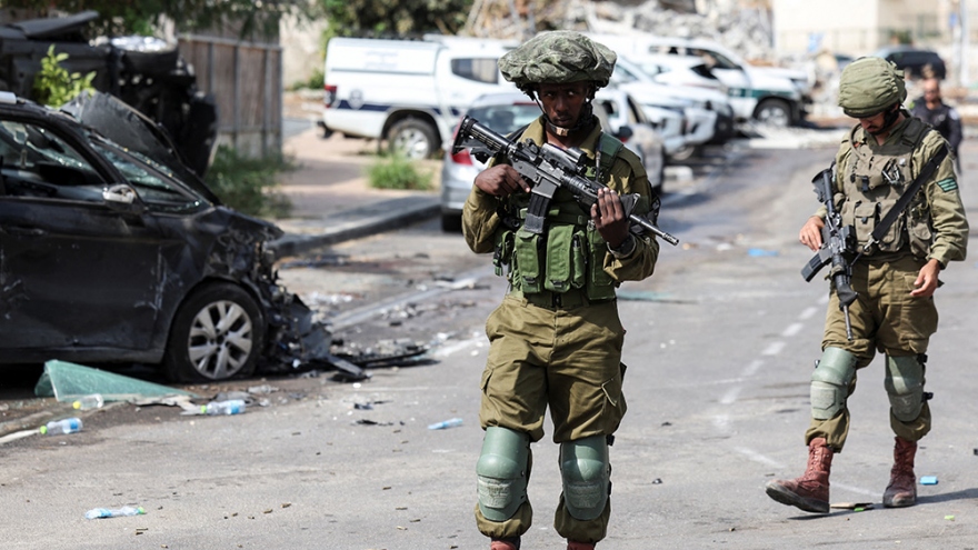 Số người Israel chết trong vụ tấn công của Hamas lên hơn 600