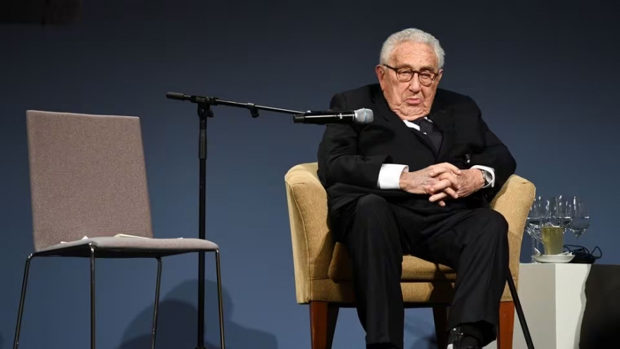 Cựu Ngoại trưởng Mỹ Henry Kissinger qua đời ở tuổi 100