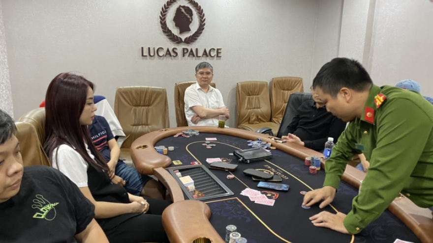 Ông trùm tổ chức đánh bạc tại Câu lạc bộ Poker Lucas Palace có 4 tiền án