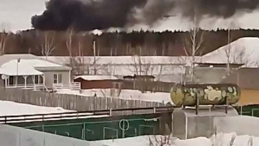 Máy bay vận tải quân sự Il-76 của Nga gặp nạn