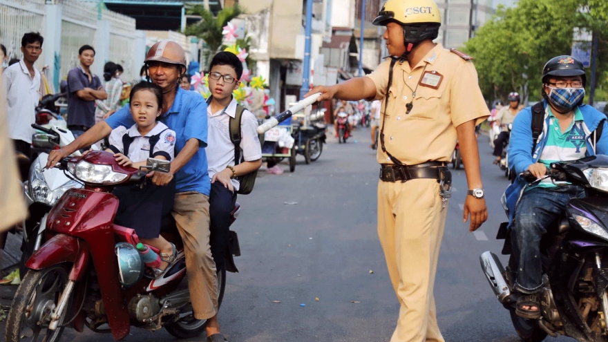 Có nên truy đuổi để ngăn chặn vi phạm giao thông?