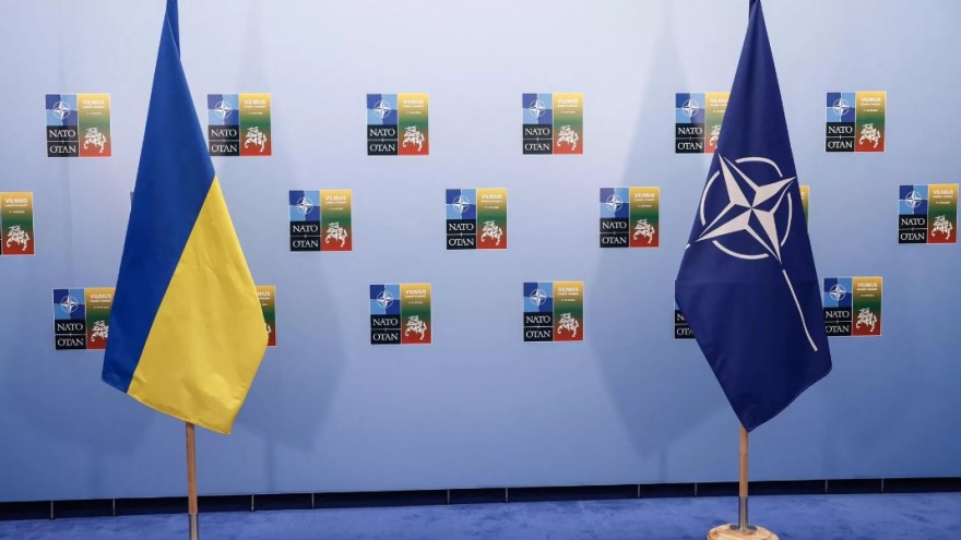 Hungary cảnh báo khả năng NATO đưa quân tới Ukraine