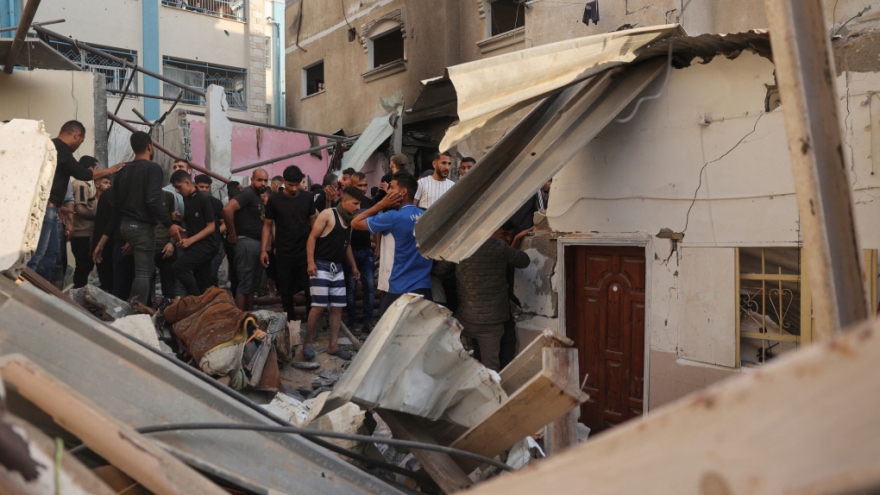 Chiến sự Trung Đông: Israel thiêu hủy cửa khẩu Rafah