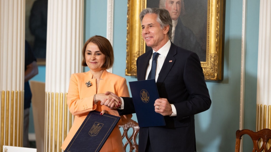 Romania và Mỹ ký thỏa thuận chống thông tin sai lệch từ nước ngoài