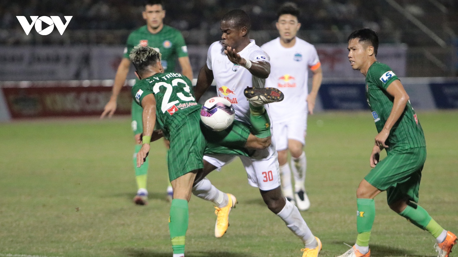 HAGL coi chừng “sập bẫy” của SLNA ở vòng 2 V-League 2021