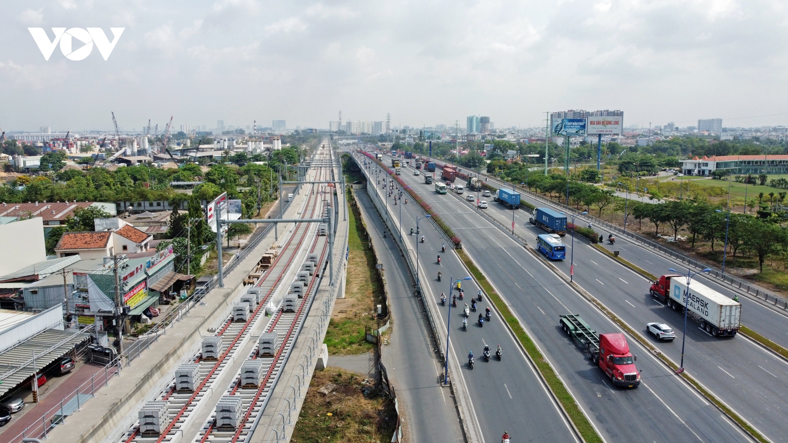 TP.HCM yêu cầu đẩy nhanh tiến độ tuyến Metro số 1