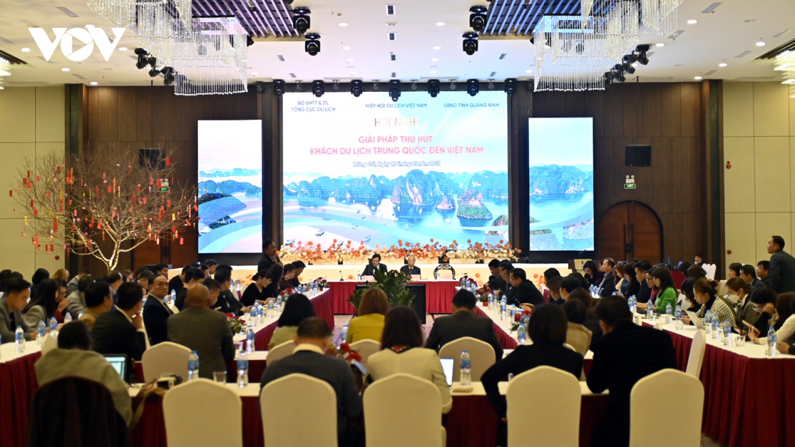 Các DN bàn giải pháp thu hút trở lại khách du lịch Trung Quốc