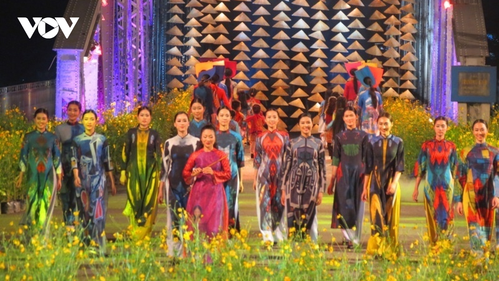 Tổ chức lễ hội ẩm thực "Tinh hoa nghề bún" trong Festival Nghề truyền thống Huế 2023