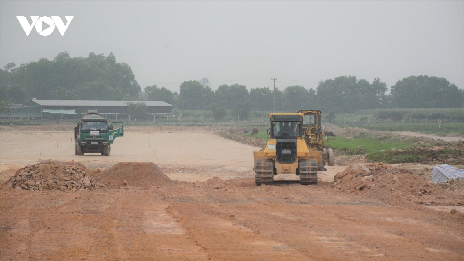 Vì sao chậm triển khai tái định cư dự án cao tốc Bắc Nam tại Hà Tĩnh?