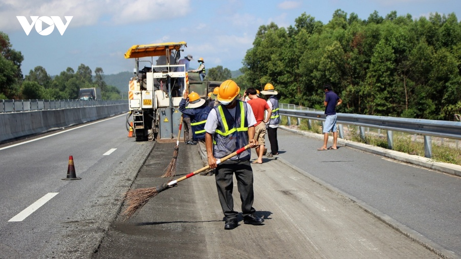 Thiếu hàng nghìn công nhân quản lý vận hành đường cao tốc