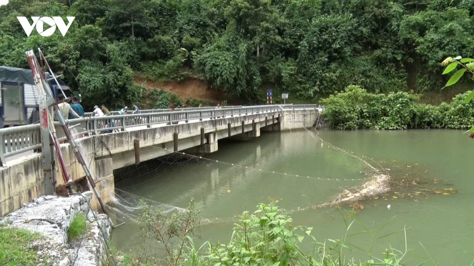 Tìm được 1 thi thể học sinh đuối nước ở Cao Bằng