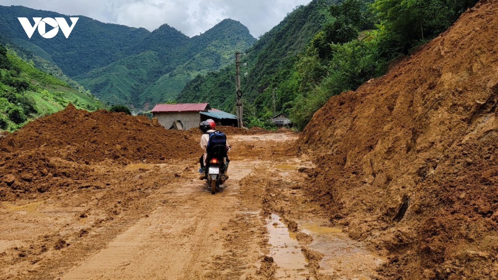 Chính thức thông xe từ Sơn La đi Lai Châu qua huyện Mường La