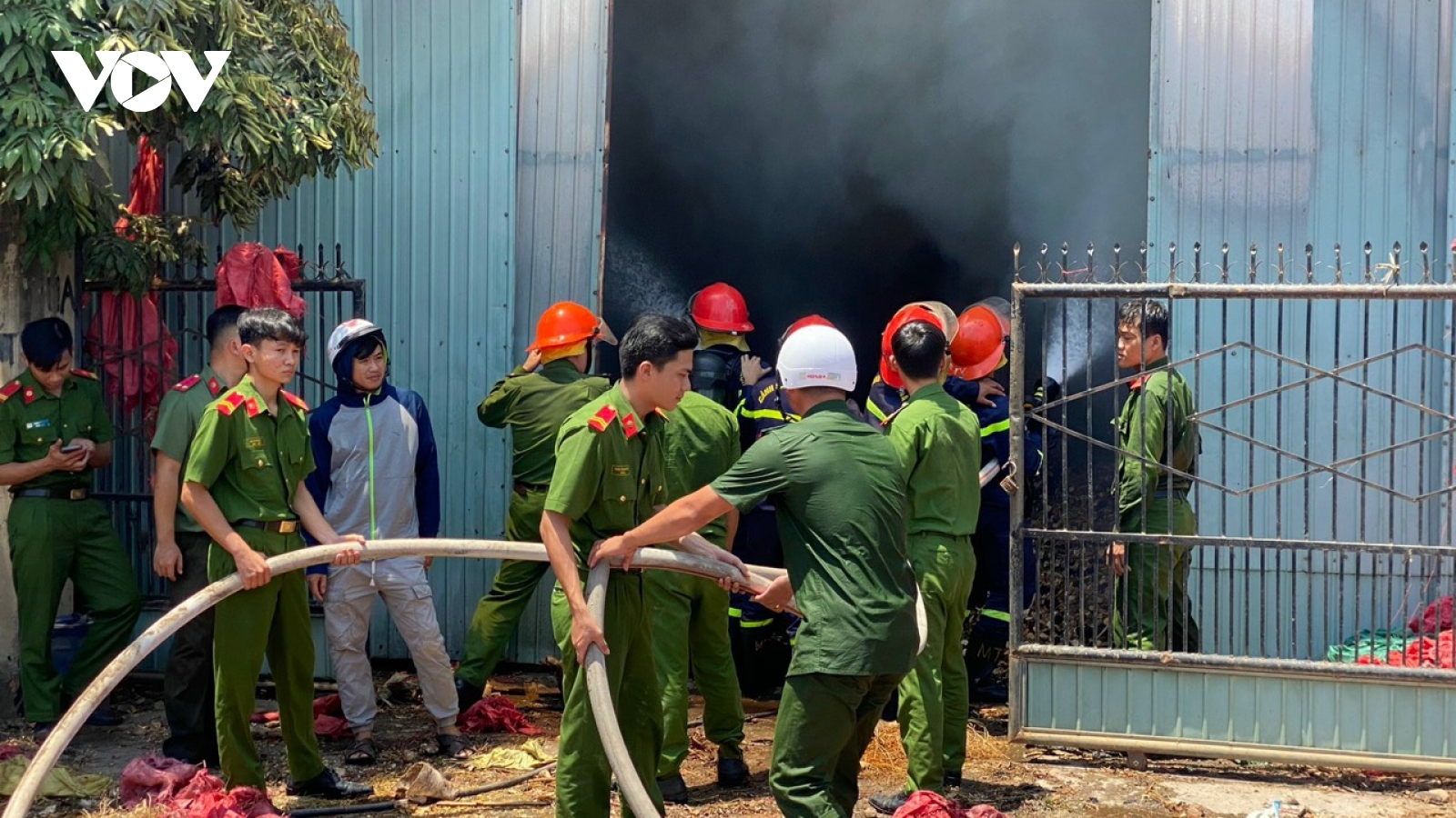 Cháy kho nông sản tại Gia Lai