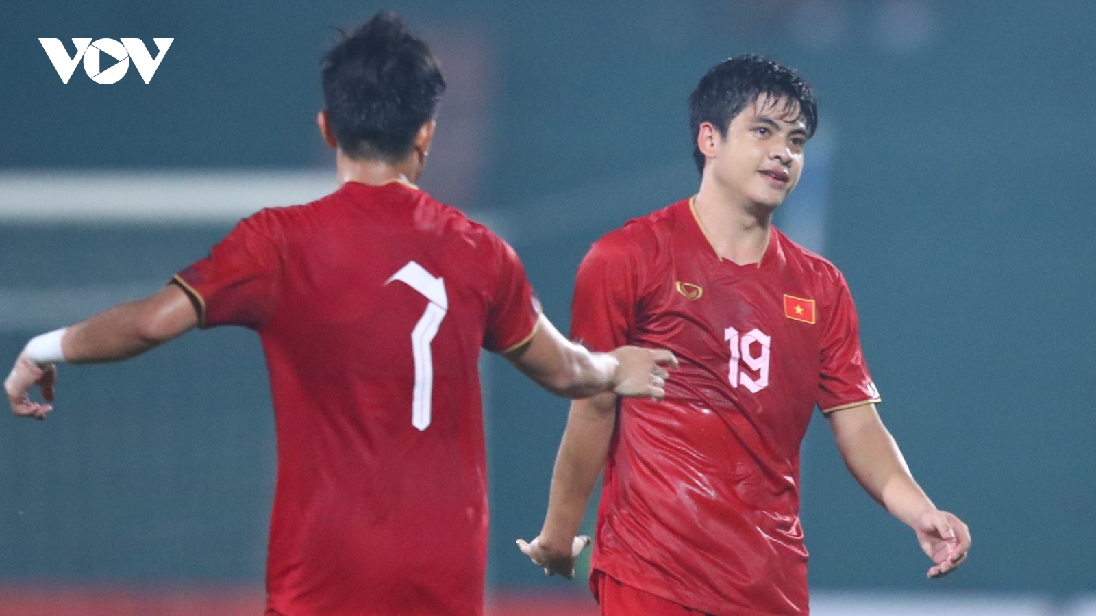 Bàn phản lưới nhà của U23 Việt Nam có 2 tên tác giả