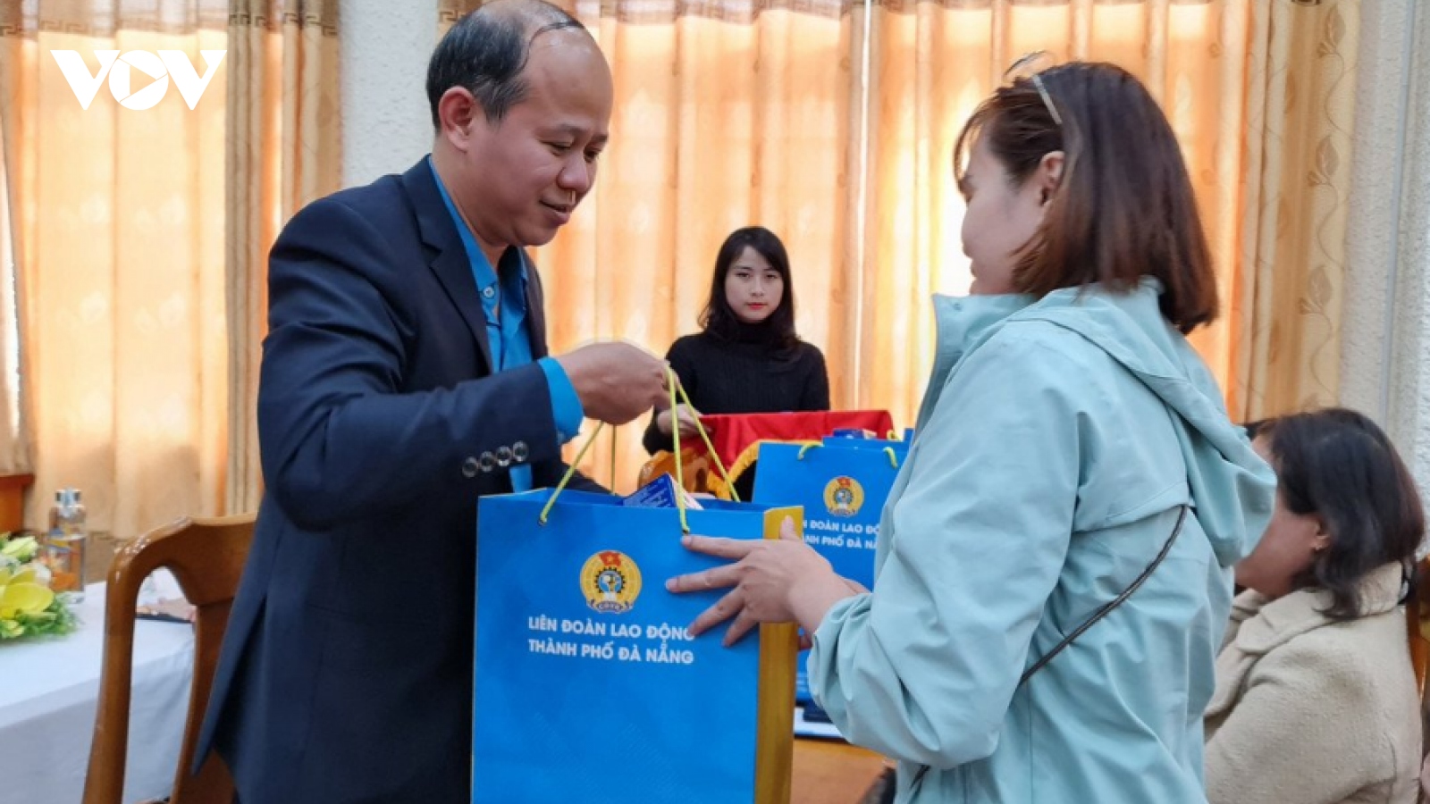 20.000 công nhân lao động Đà Nẵng được hỗ trợ tàu xe về quê đón Tết