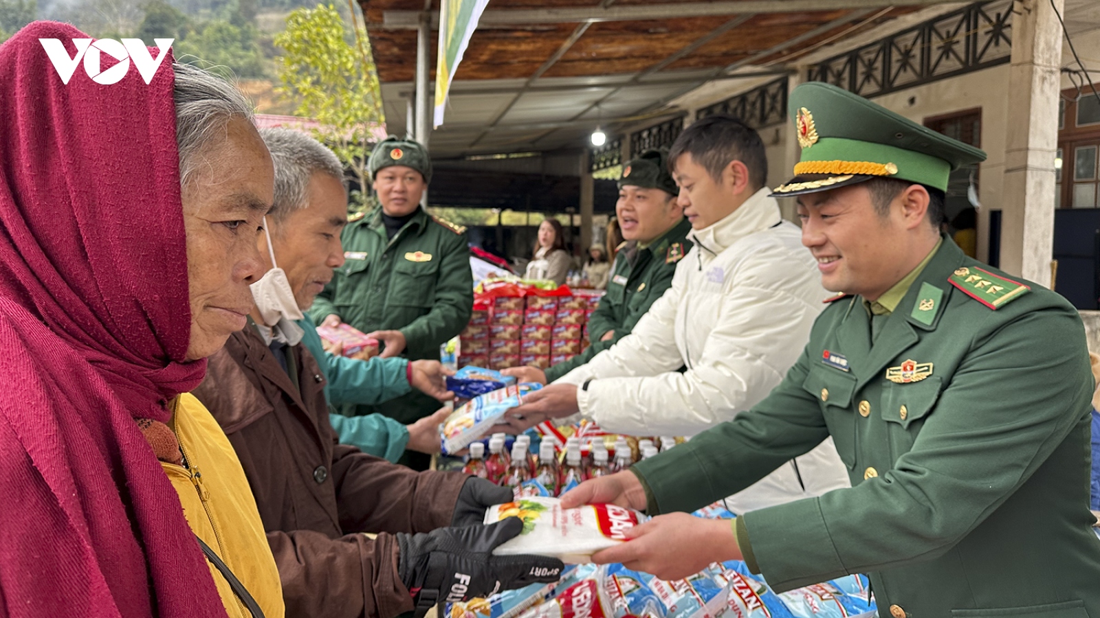 Nghĩa tình quân dân nơi rẻo cao biên giới Sơn La