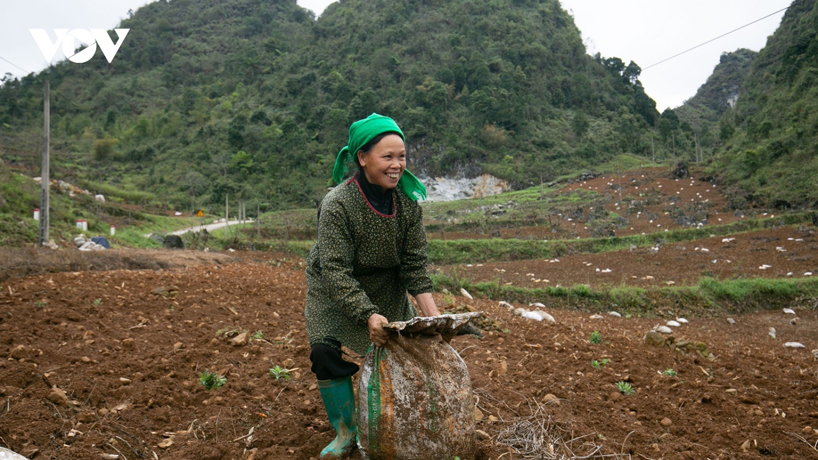 Người dân Cao Bằng chủ động ứng phó thiếu nước vụ xuân