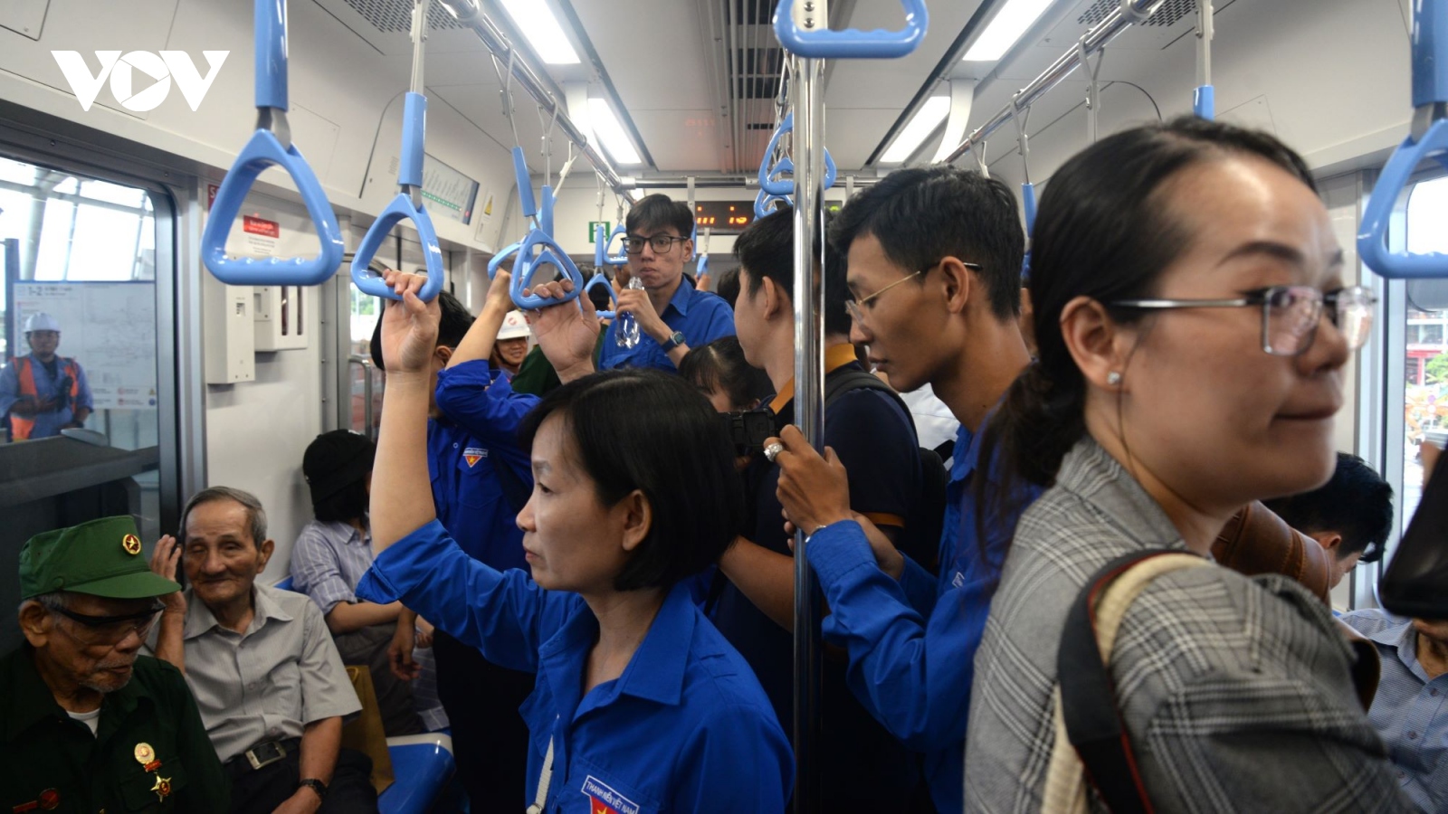 Tháo gỡ khó khăn để sớm đưa Metro 1 TP.HCM vào khai thác