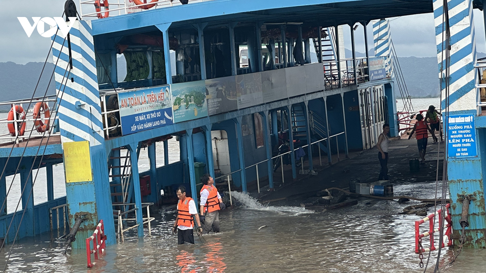 Sau sự cố phà Đồng Bài, giá cáp treo Cát Bà giảm một nửa