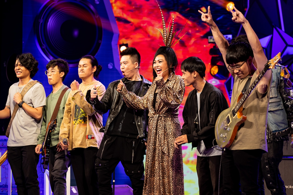 Ca sĩ Phương Thanh đại thắng ngay tập mở màn "Rock Việt"