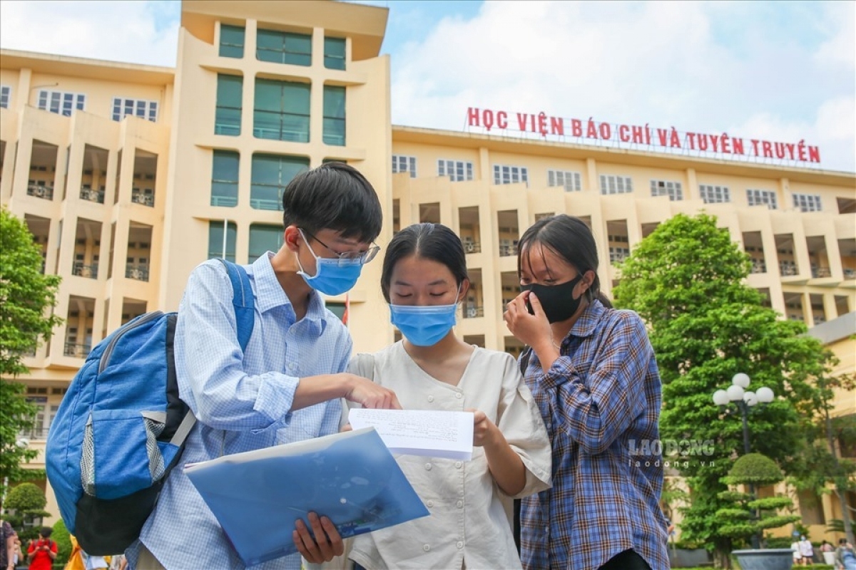 Học phí 6 trường có ngành Báo chí - Truyền thông, cao nhất 52 triệu đồng/năm