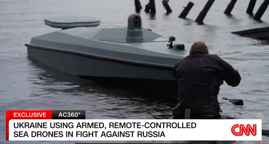 CNN phát tin về xuồng không người lái của Ukraine tấn công cầu Crimea