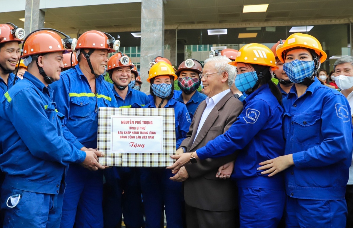 60 năm Ngày thành lập tỉnh Quảng Ninh: Khát vọng phát triển nơi địa đầu Đông Bắc